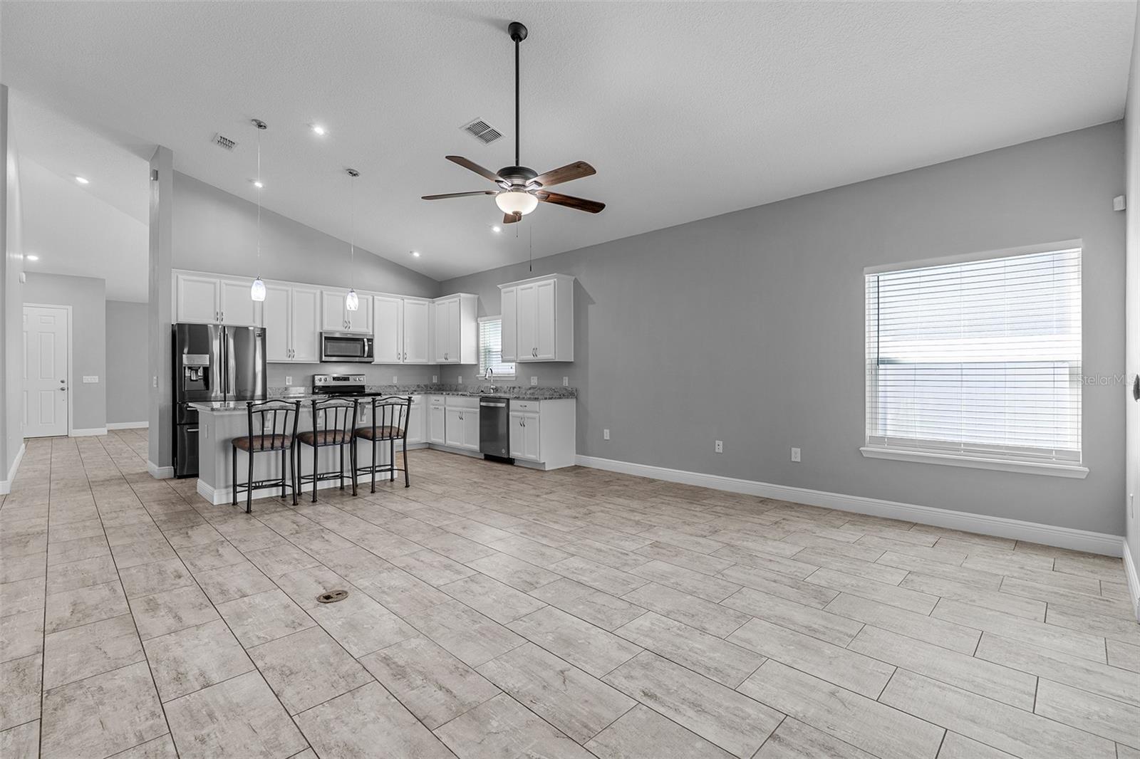 Image 15 of 85 For 3424 Middlebrook Pl
