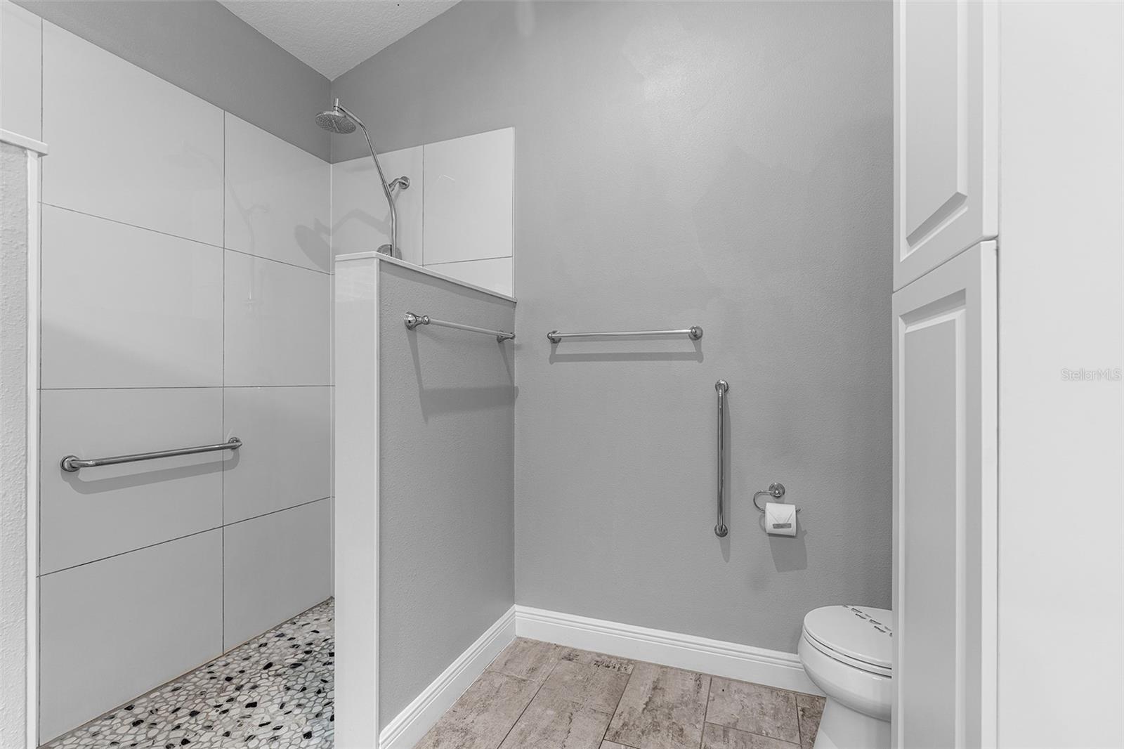 Image 26 of 85 For 3424 Middlebrook Pl