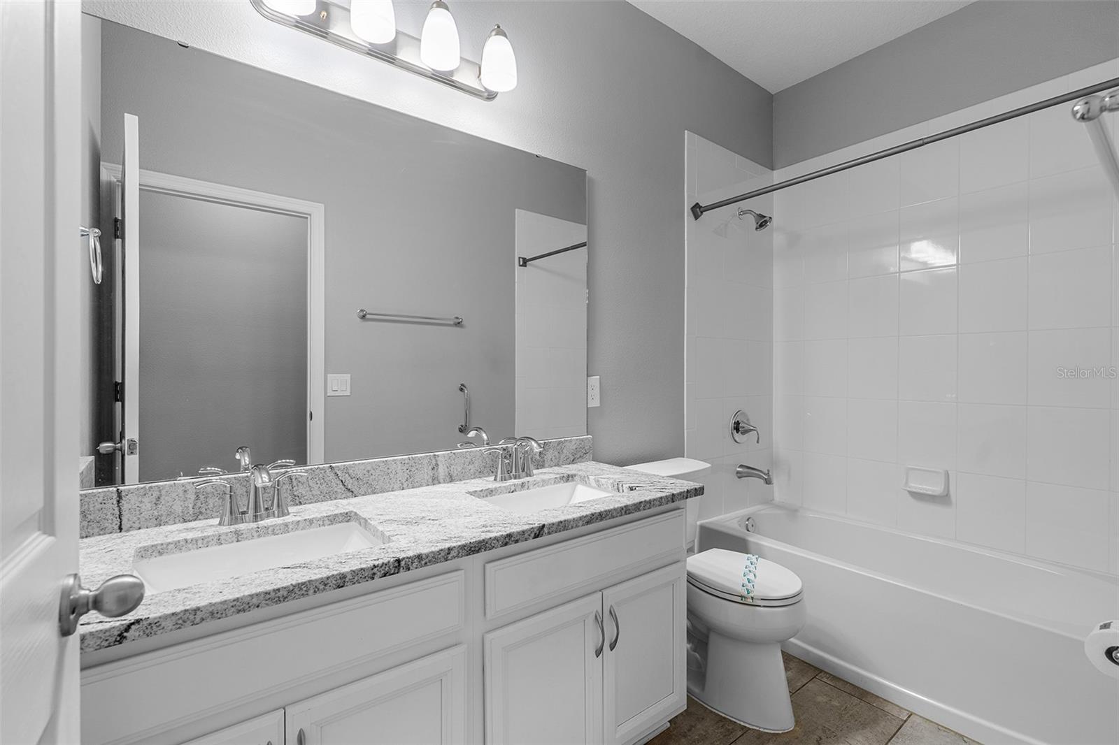 Image 38 of 85 For 3424 Middlebrook Pl
