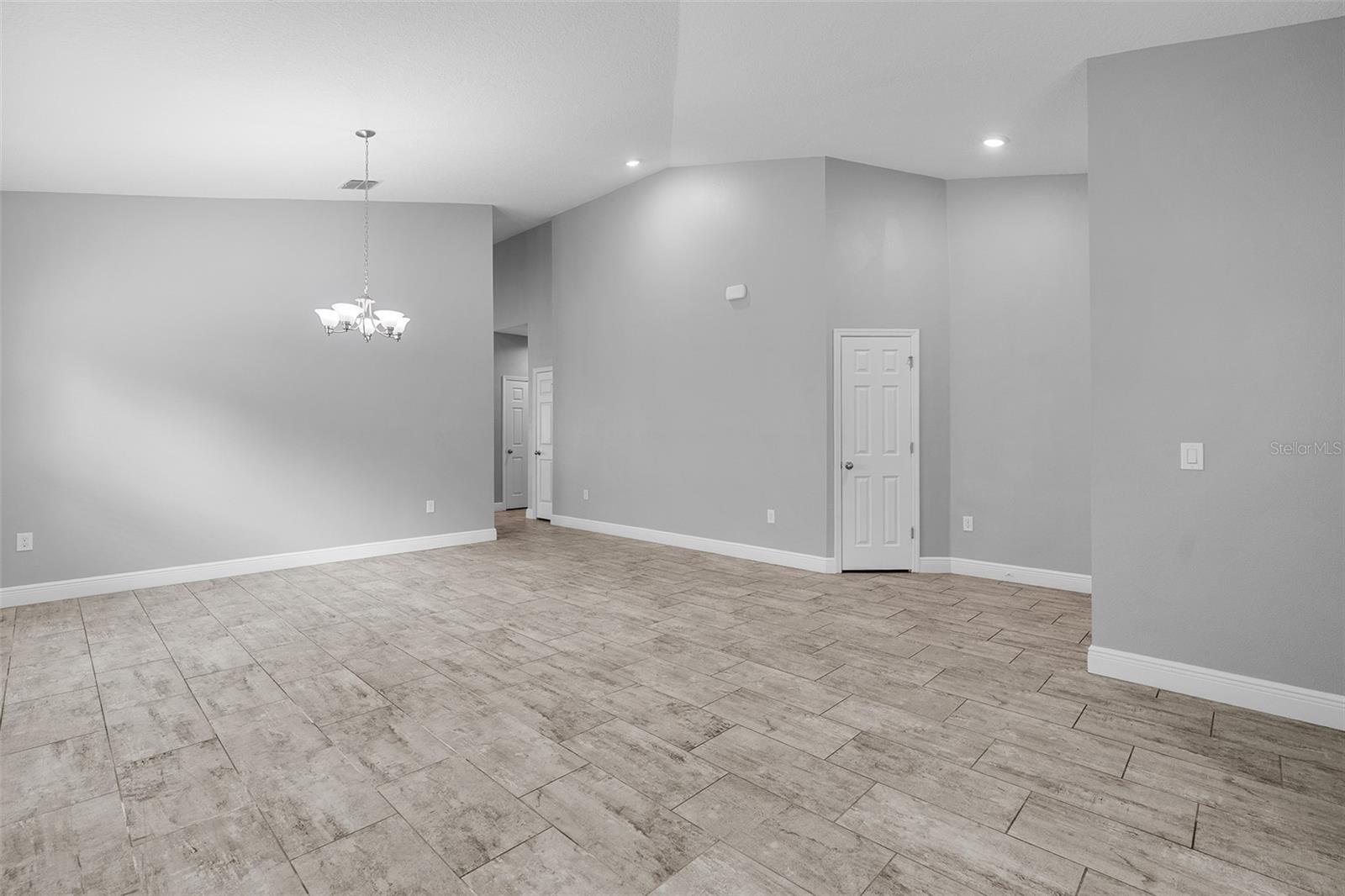 Image 8 of 85 For 3424 Middlebrook Pl