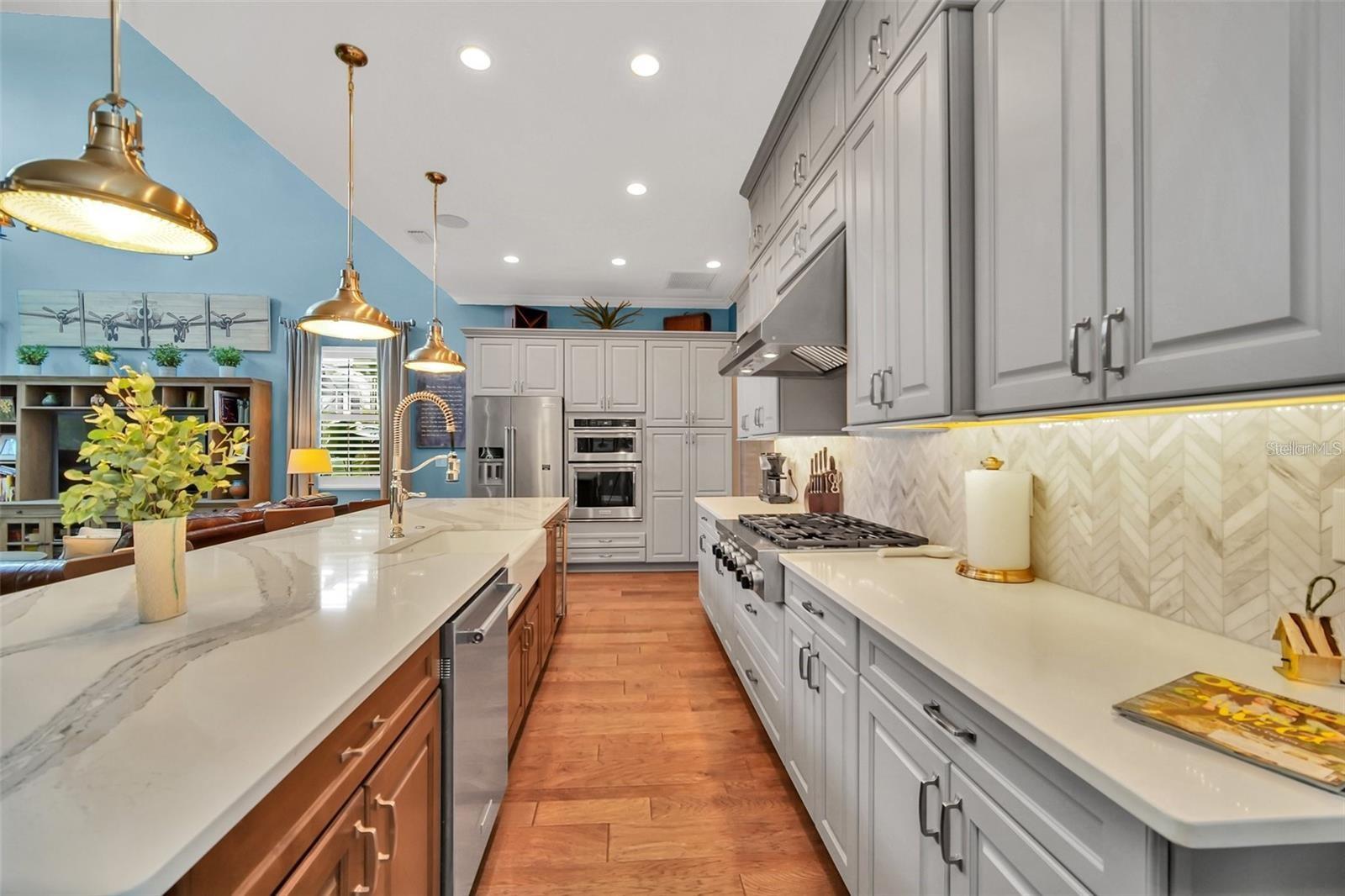 Image 10 of 29 For 10836 Royal Cypress Way