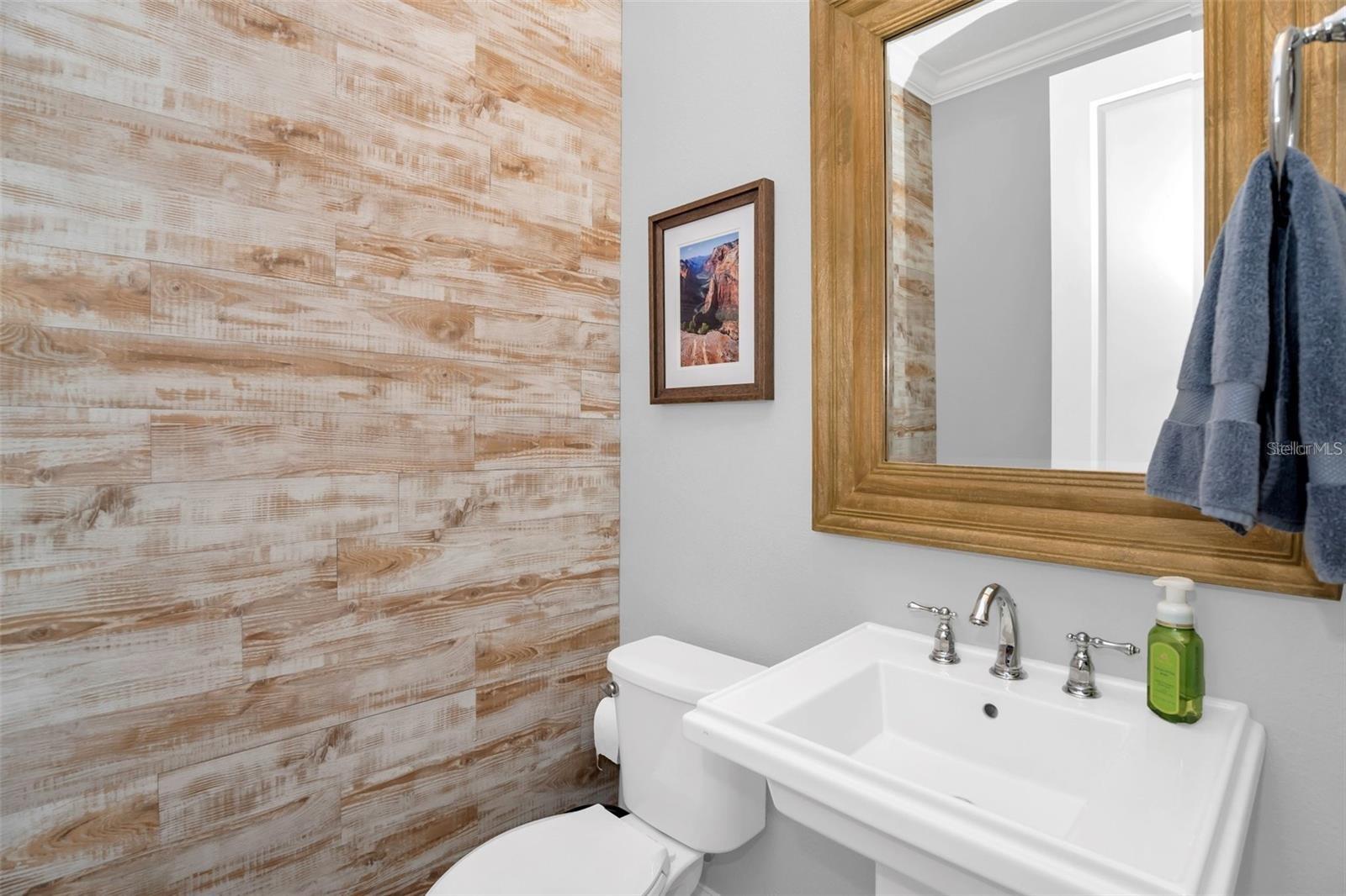Image 12 of 29 For 10836 Royal Cypress Way