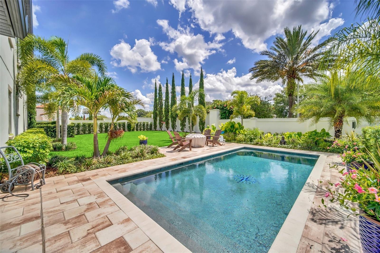 Image 18 of 29 For 10836 Royal Cypress Way