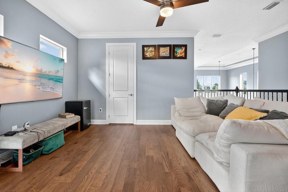 Image 31 of 53 For 10836 Royal Cypress Way