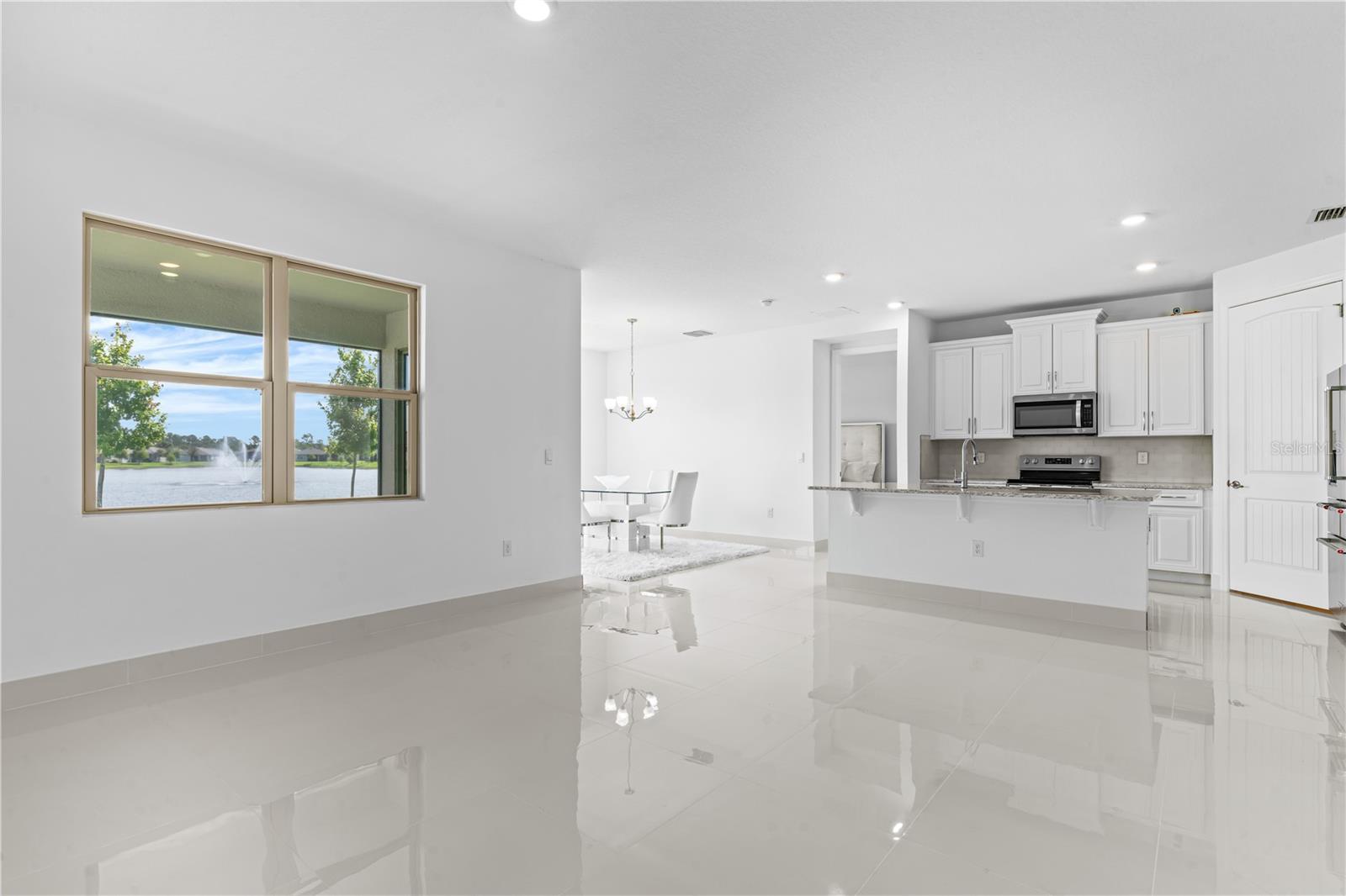 Image 15 of 42 For 17795 Blazing Star Circle