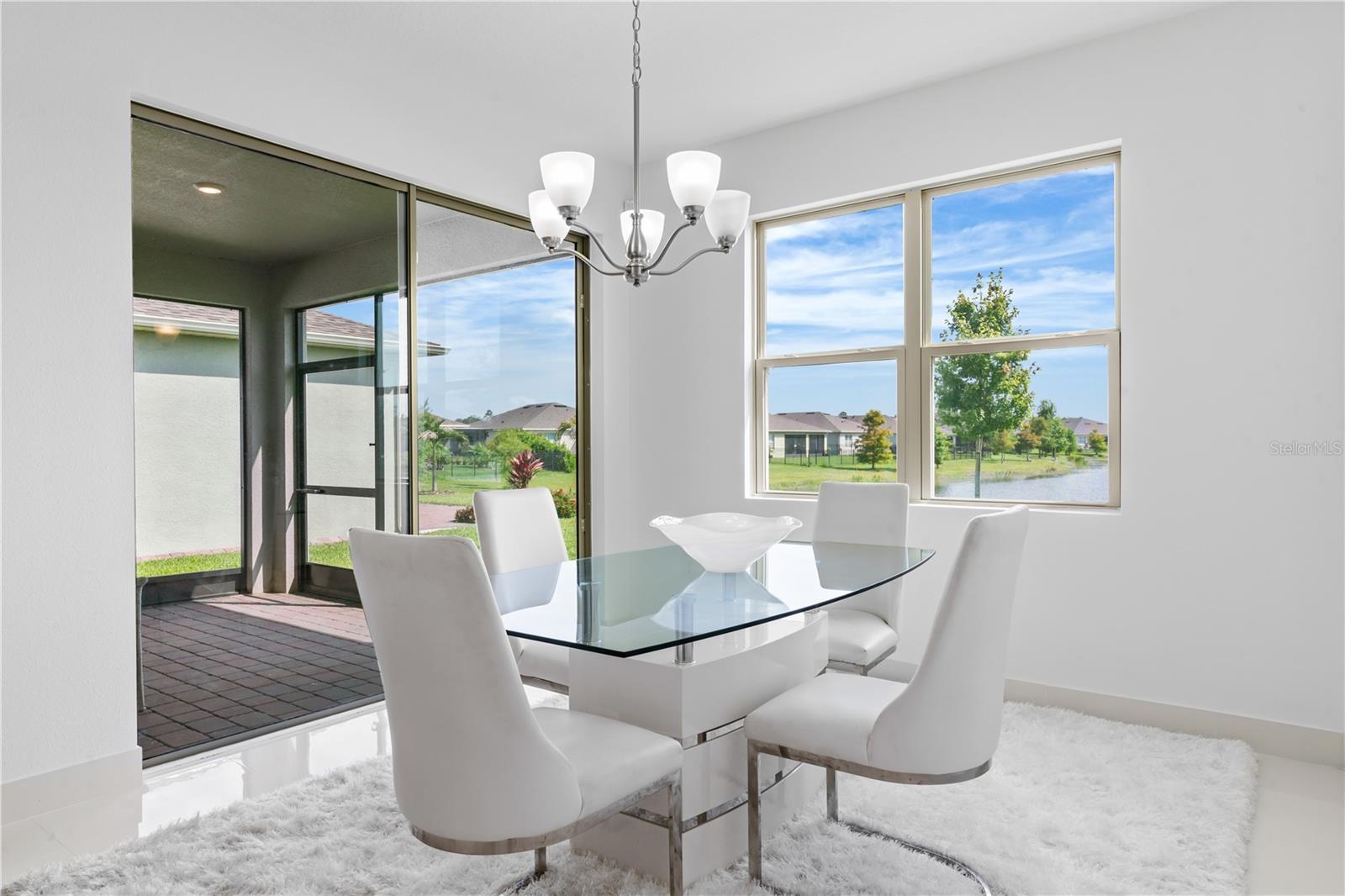 Image 16 of 42 For 17795 Blazing Star Circle