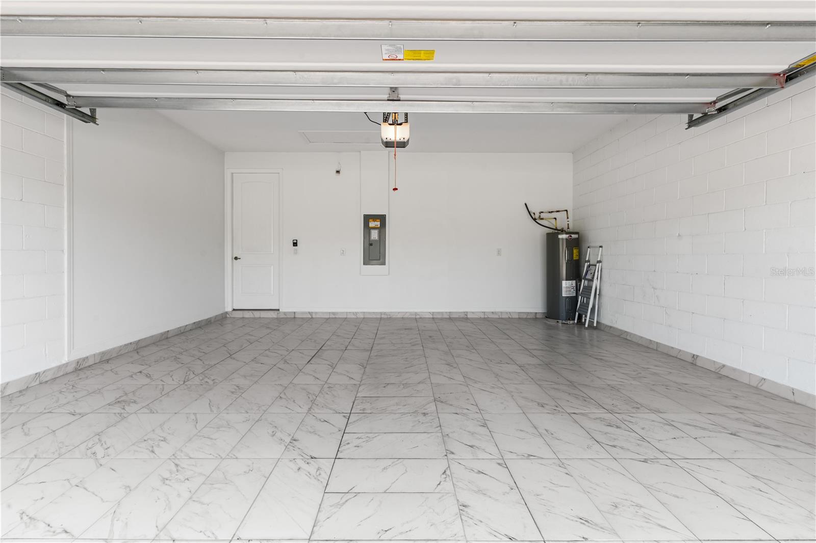 Image 32 of 42 For 17795 Blazing Star Circle