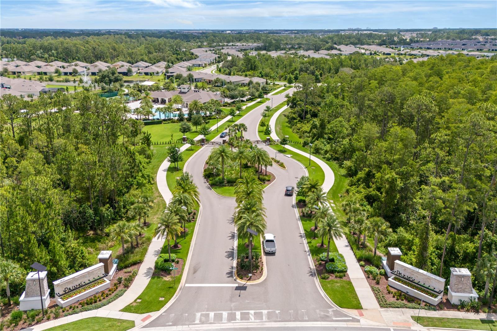 Image 39 of 42 For 17795 Blazing Star Circle