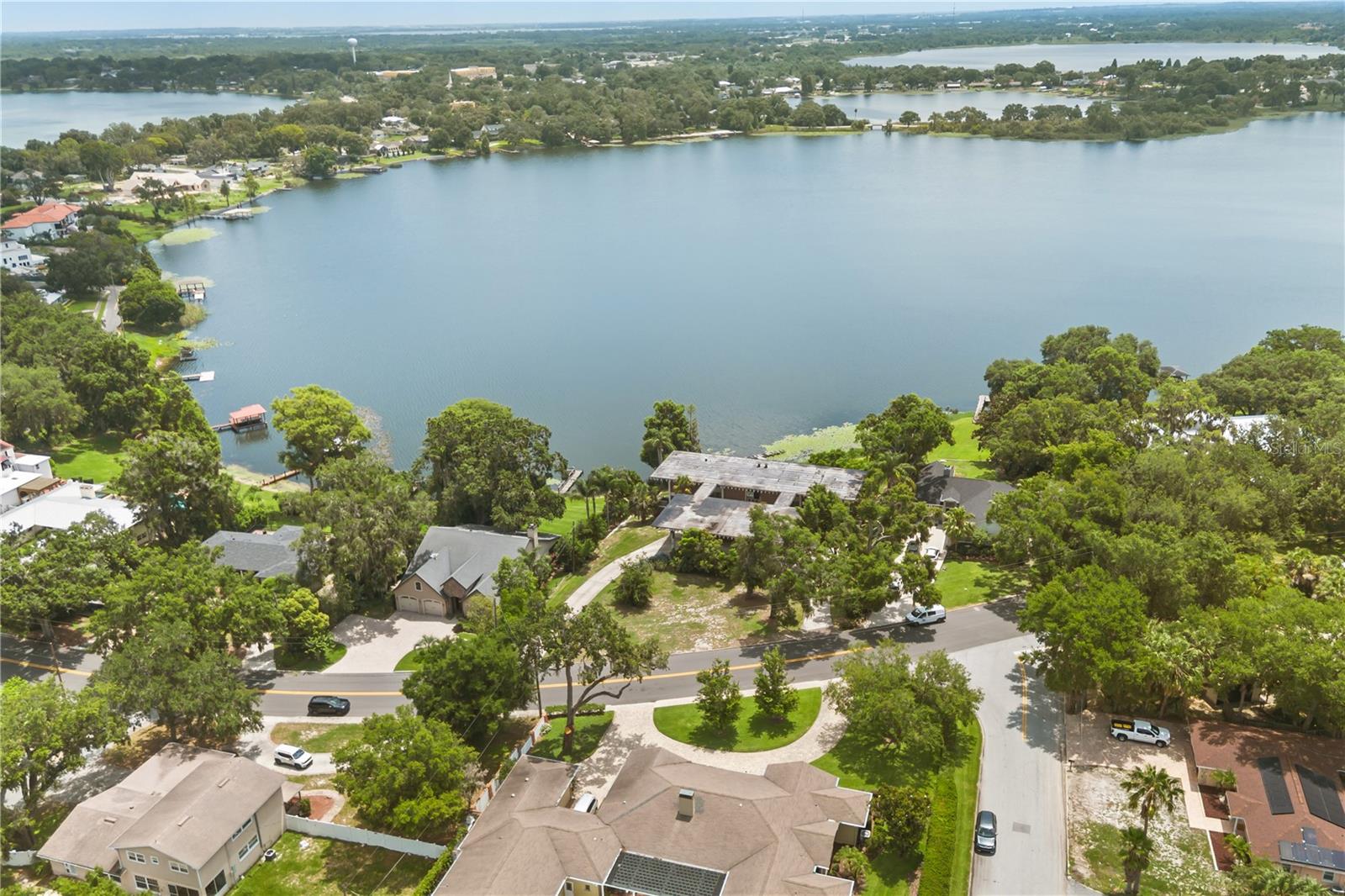 Listing photo id 51 for 550 Lake Otis Drive Se