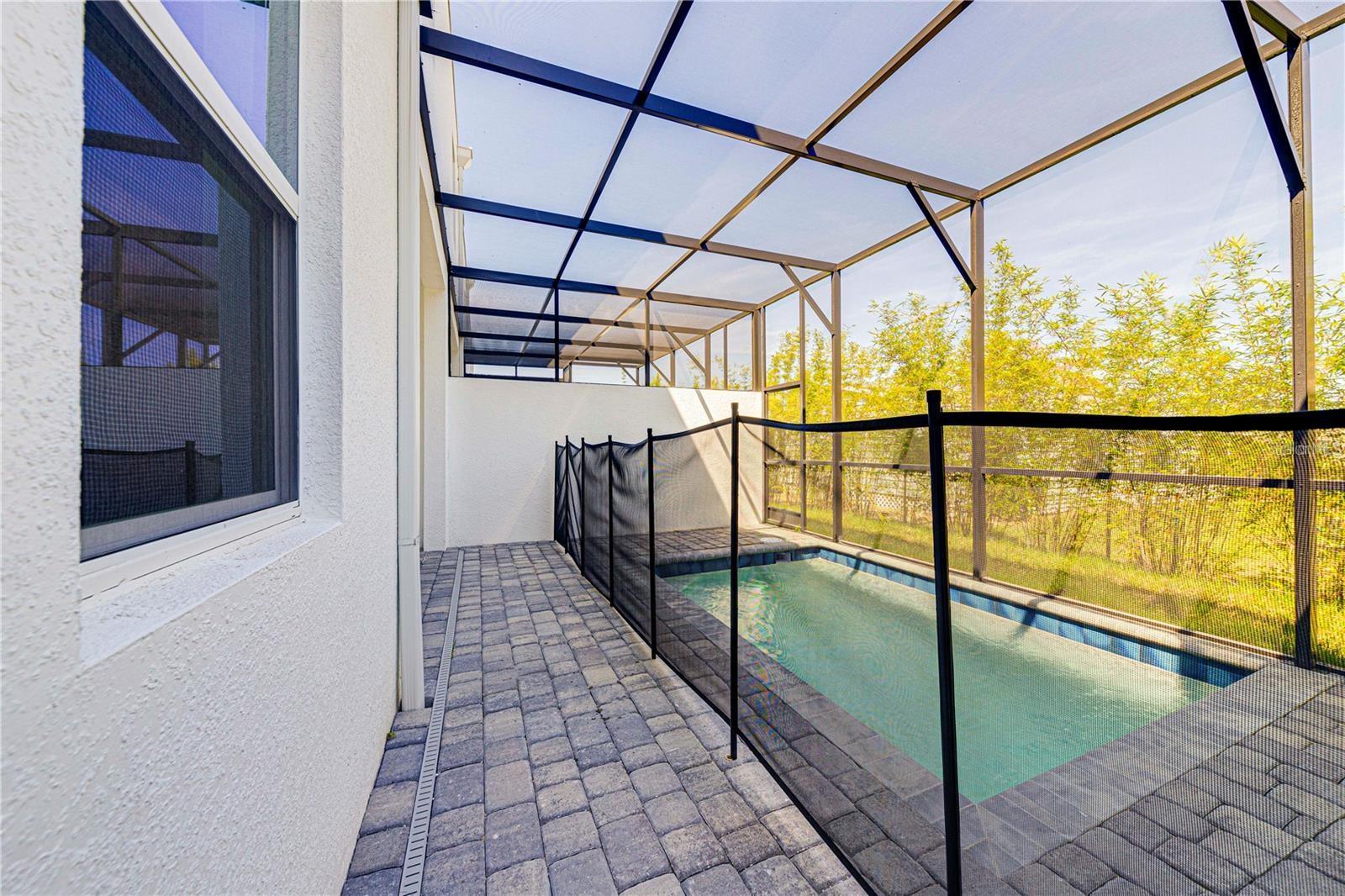Image 3 of 16 For 400 Famagusta Drive