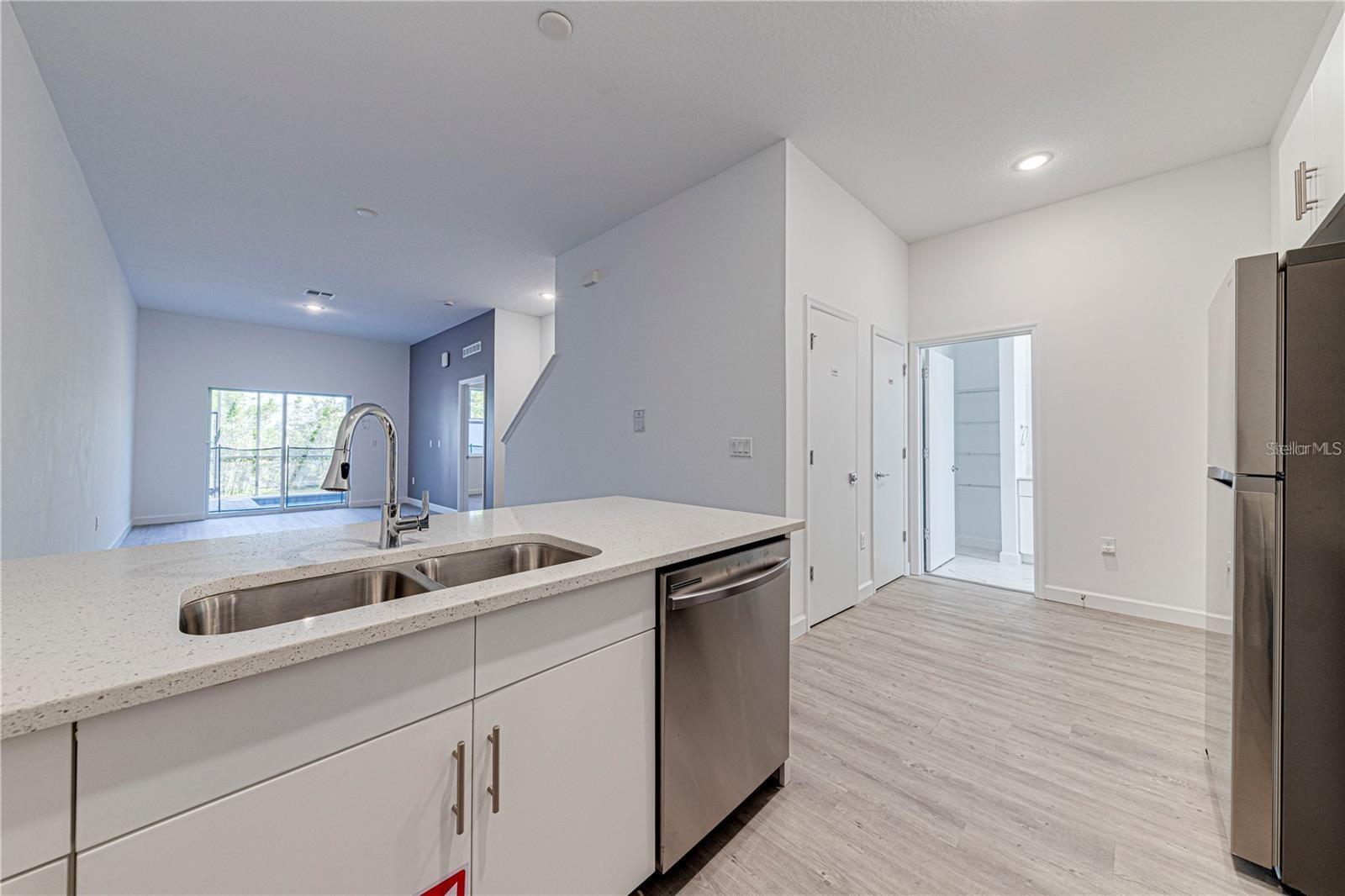 Image 9 of 16 For 400 Famagusta Drive