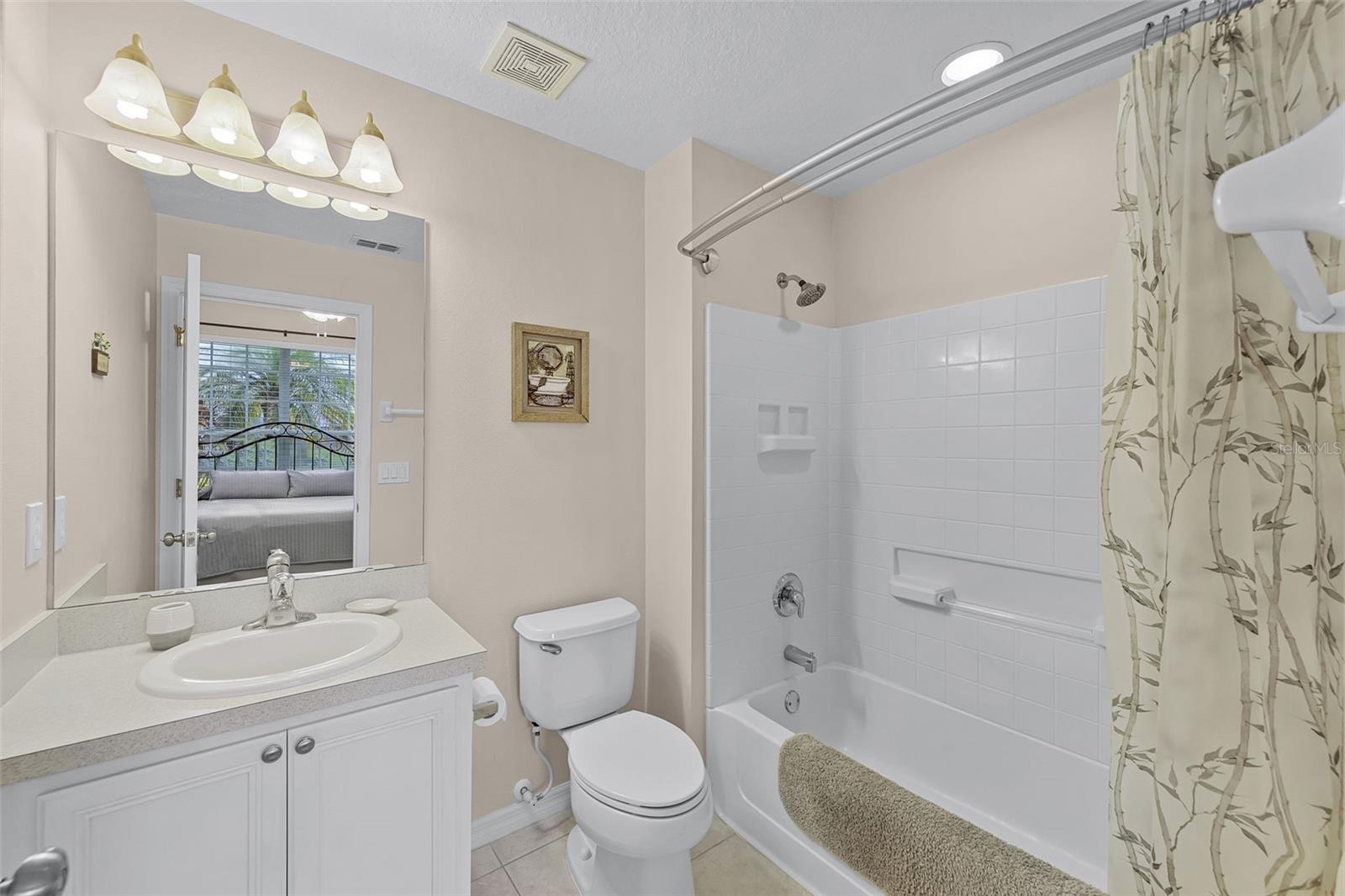 Image 19 of 61 For 423 Paloma Drive