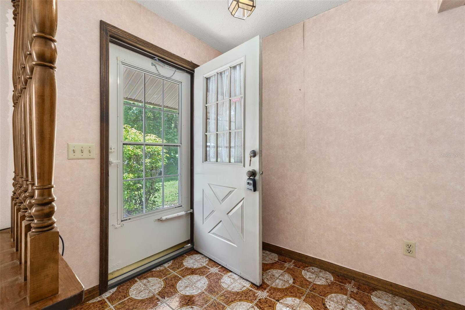 Image 10 of 51 For 4307 Oak Court
