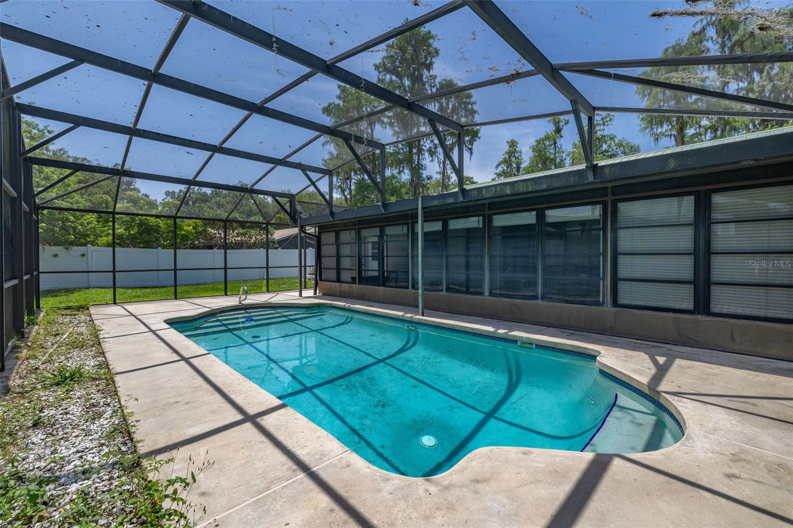Image 42 of 51 For 4307 Oak Court