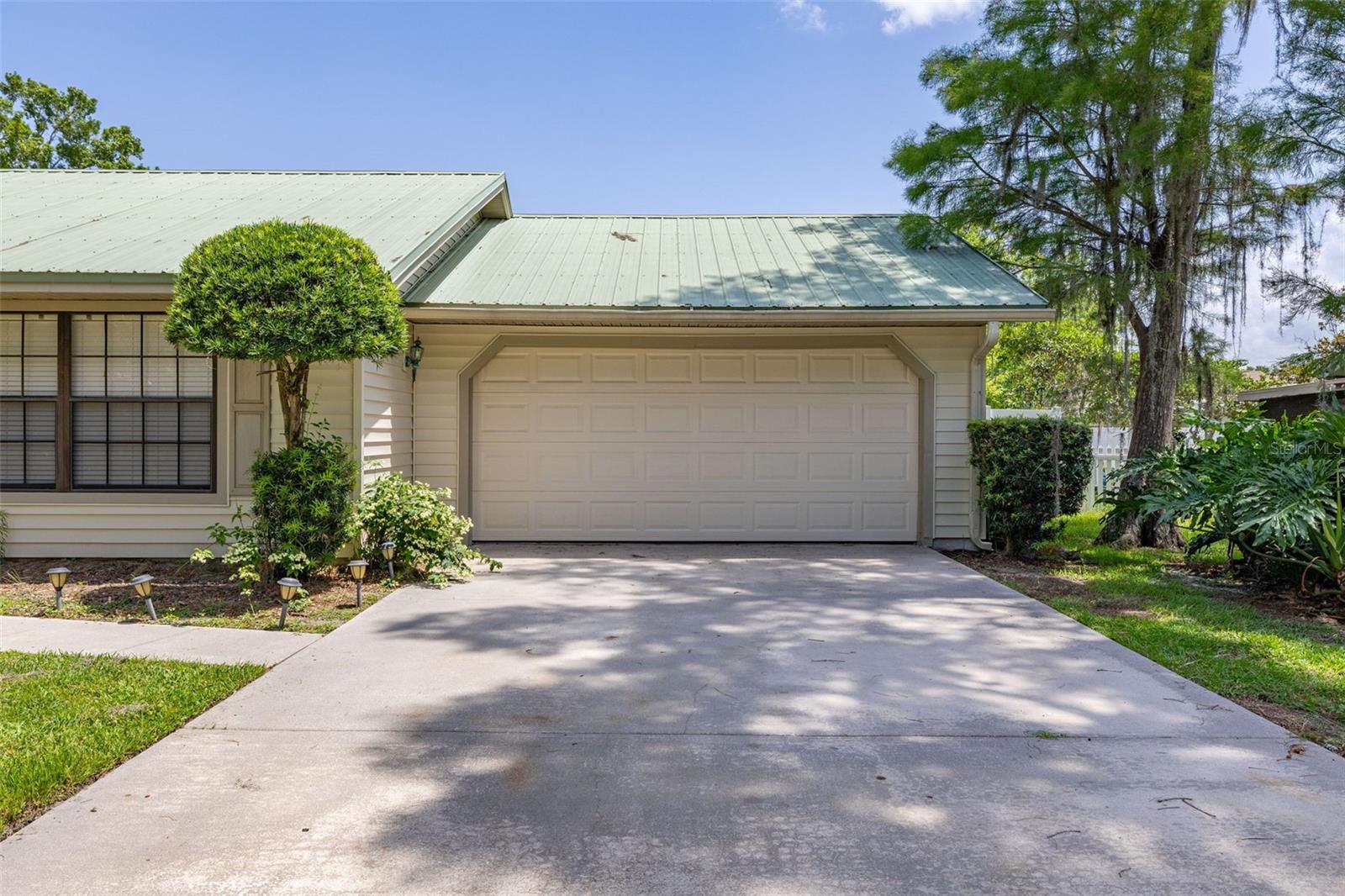 Image 6 of 51 For 4307 Oak Court