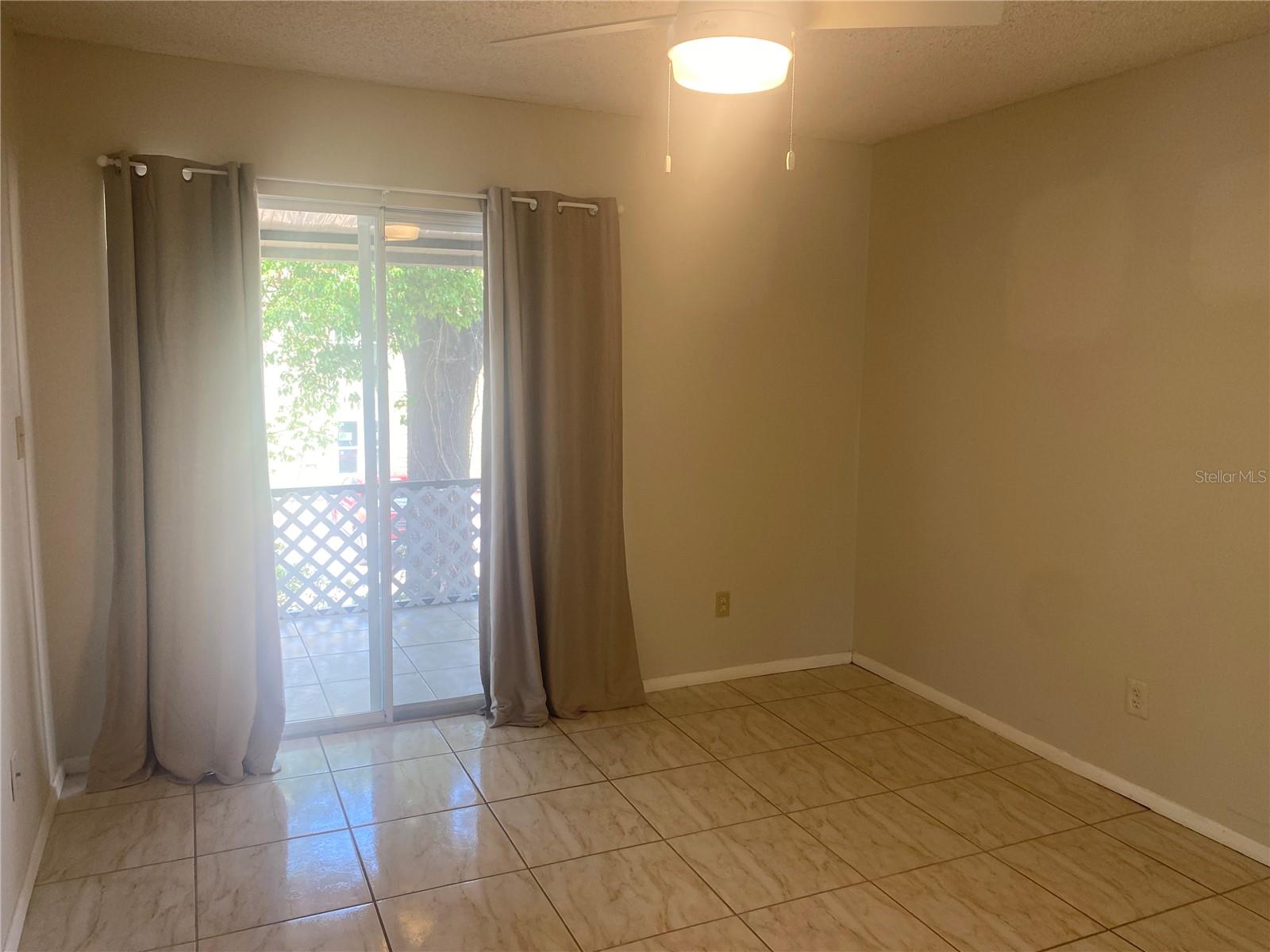 Image 9 of 20 For 1768 Foxhall Circle 1768