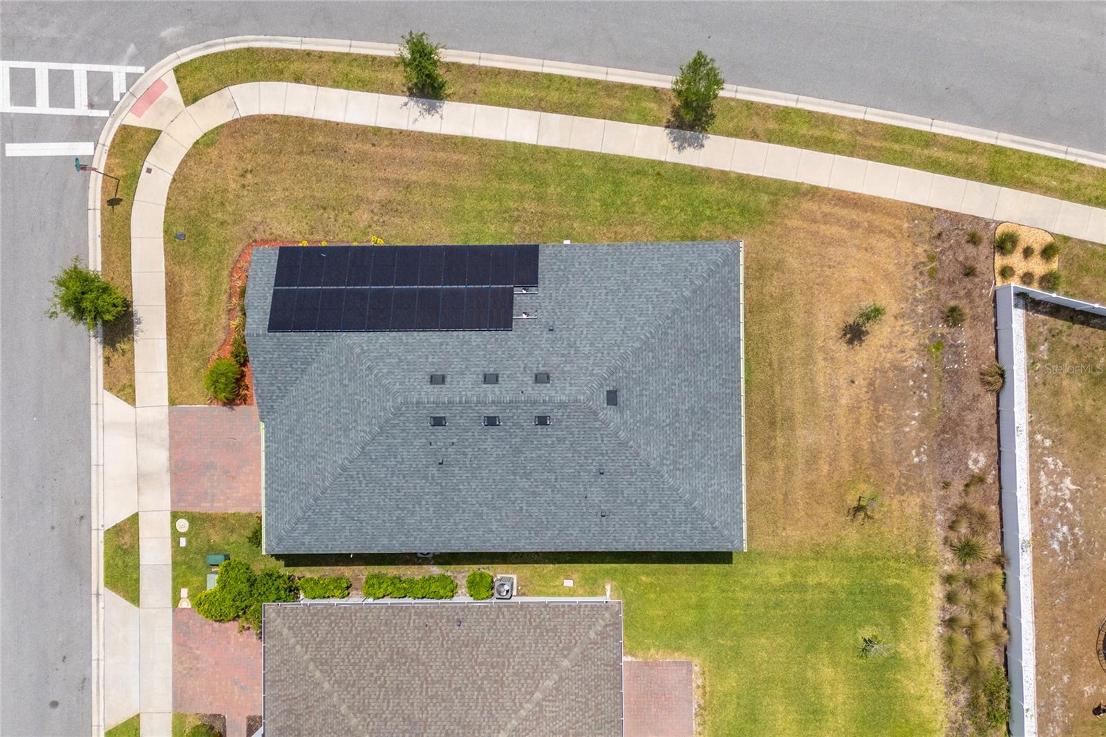 Image 11 of 34 For 6651 Syreeta Lane