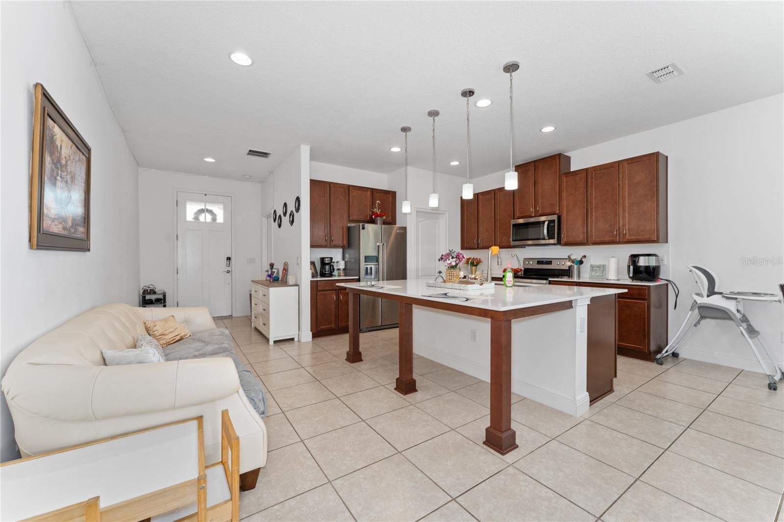 Image 13 of 34 For 6651 Syreeta Lane