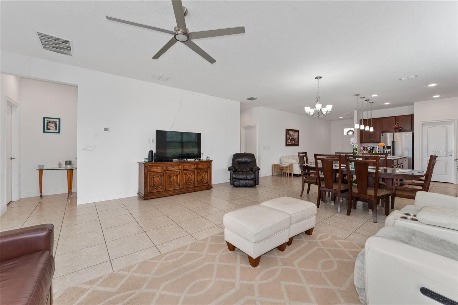 Image 18 of 34 For 6651 Syreeta Lane