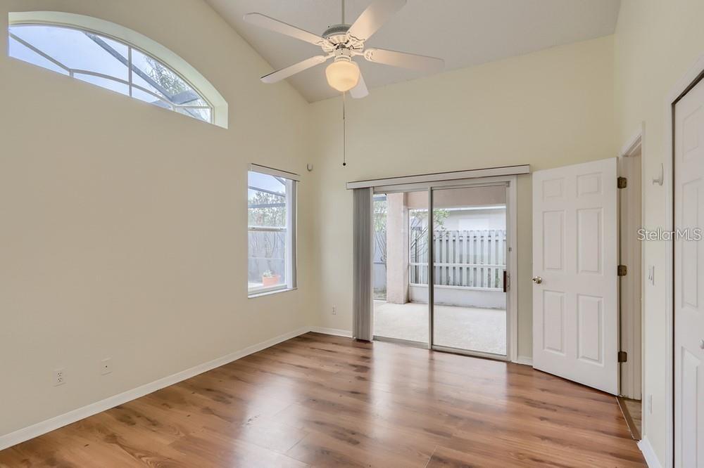 Image 9 of 16 For 5162 Hook Hollow Circle