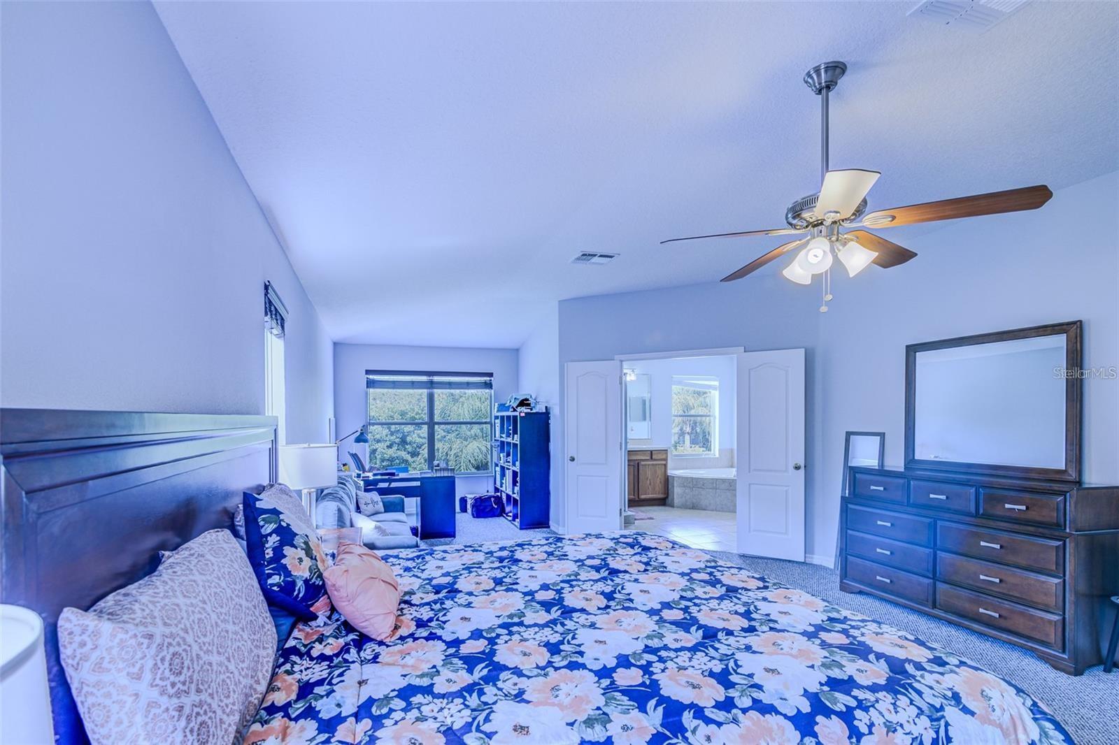 Image 11 of 21 For 12715 Moss Park Ridge Drive