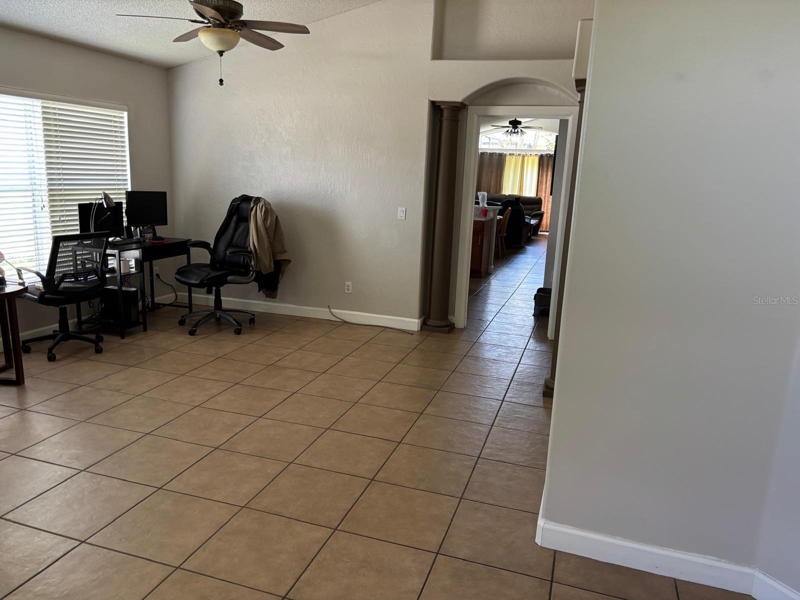 Image 3 of 6 For 5227 Alavista Drive