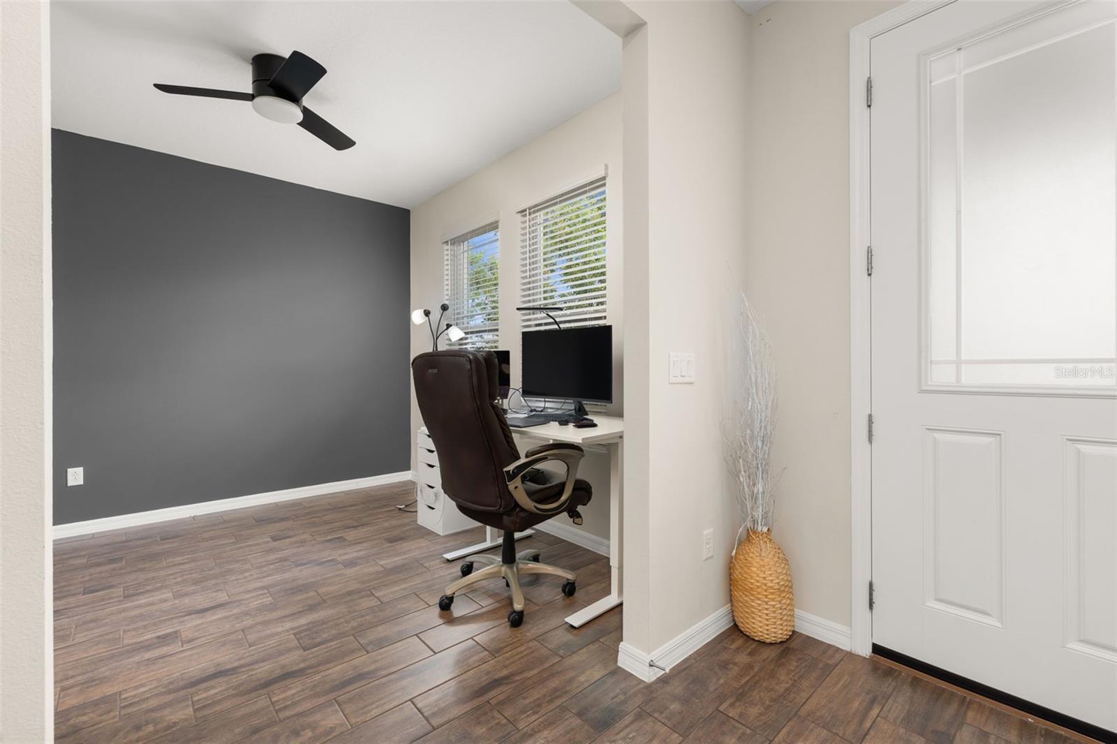 Image 14 of 60 For 11844 Founders Street