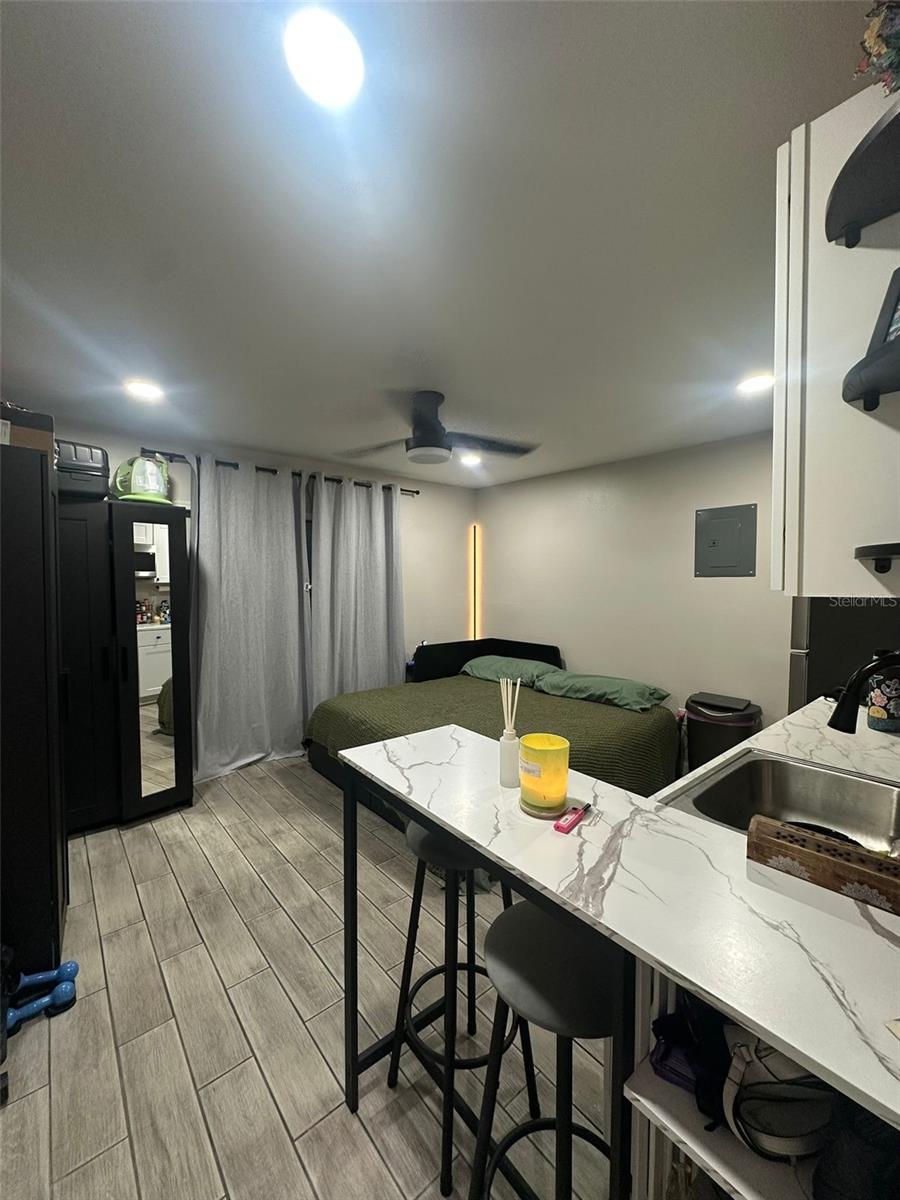 Image 3 of 5 For 1866 Ashton Park Place
