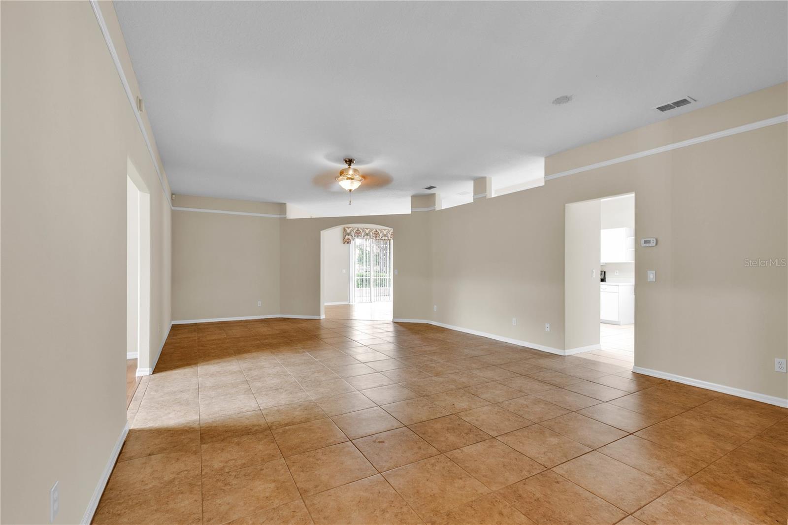 Image 7 of 30 For 4065 Kingsley Street