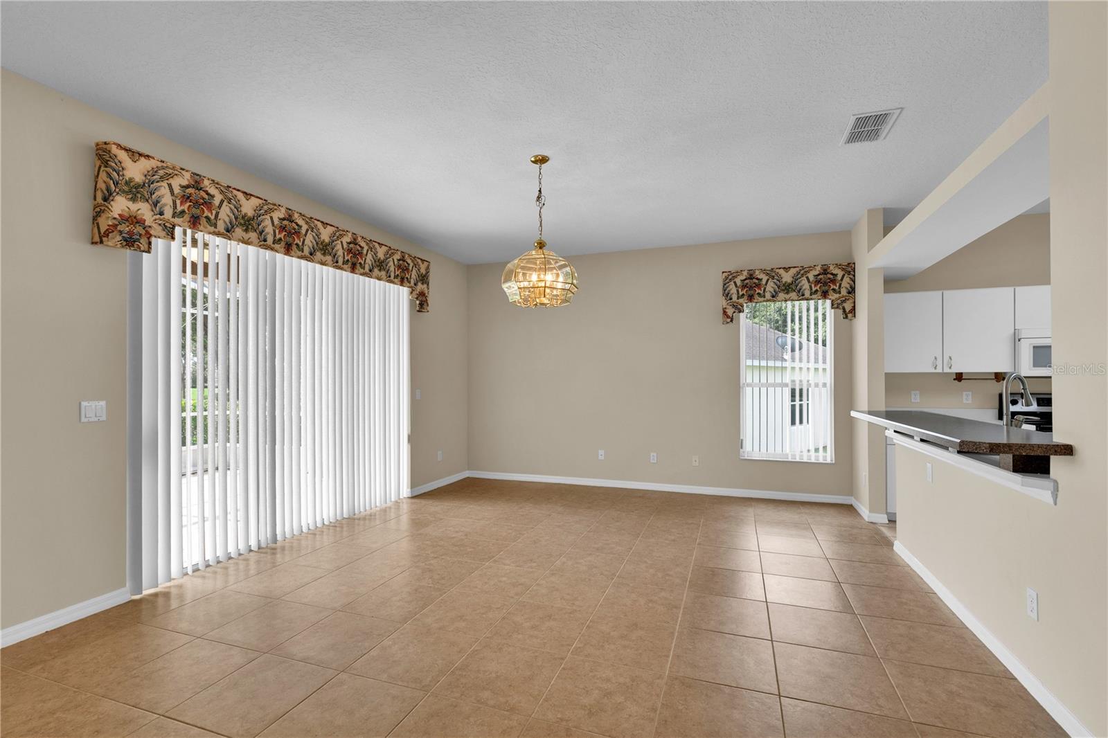 Image 9 of 30 For 4065 Kingsley Street