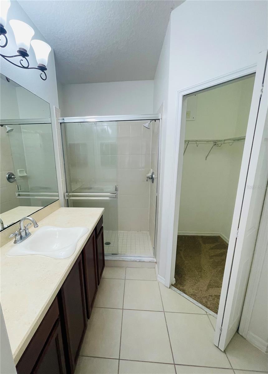Image 10 of 15 For 2242 Seven Oaks Drive