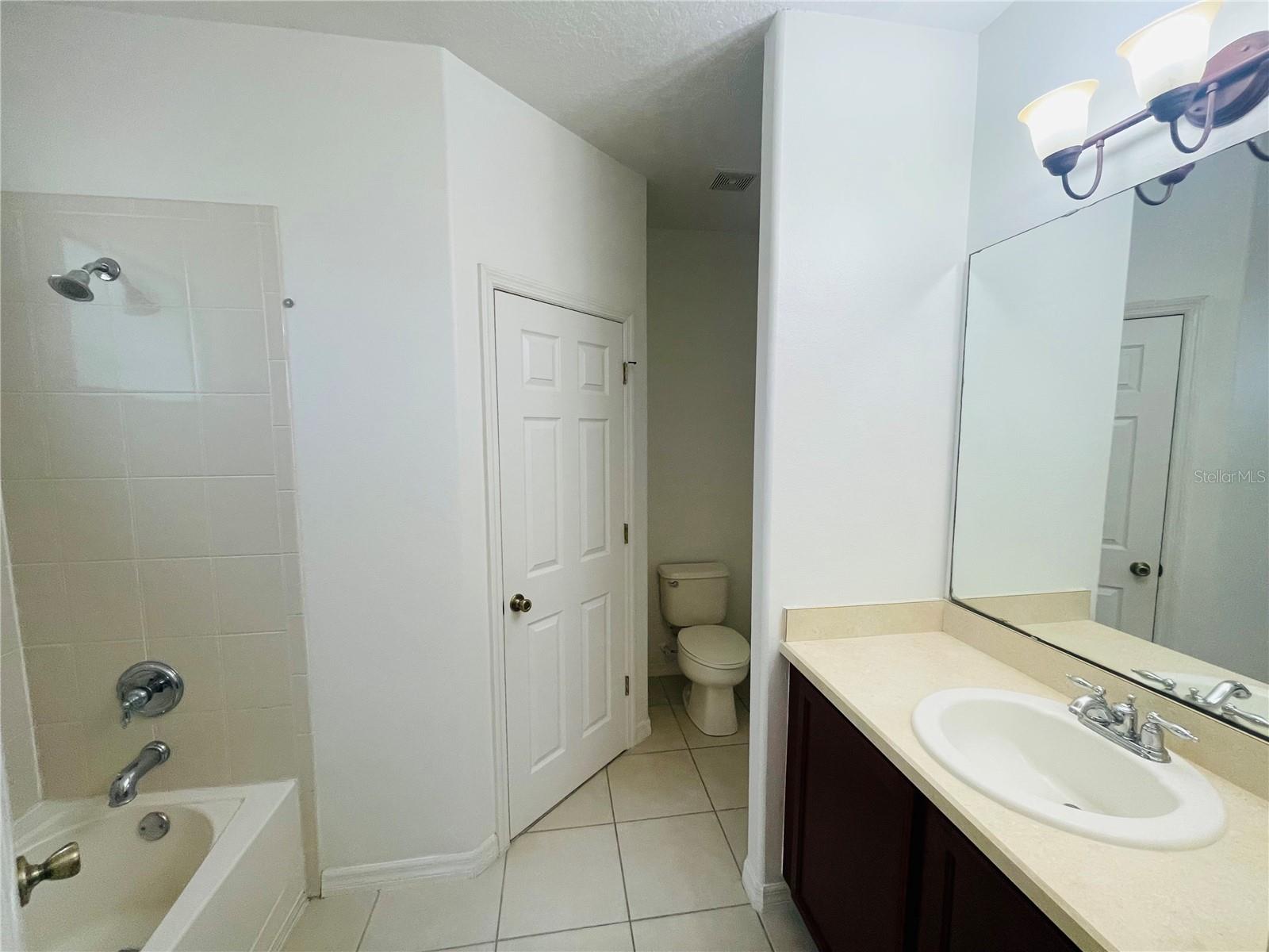 Image 11 of 15 For 2242 Seven Oaks Drive