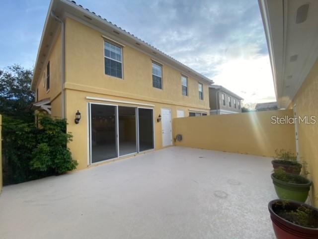 Image 5 of 12 For 8561 Insular Lane