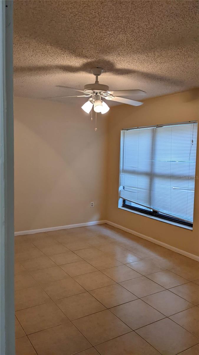 Image 24 of 45 For 2912 Semoran Boulevard 1