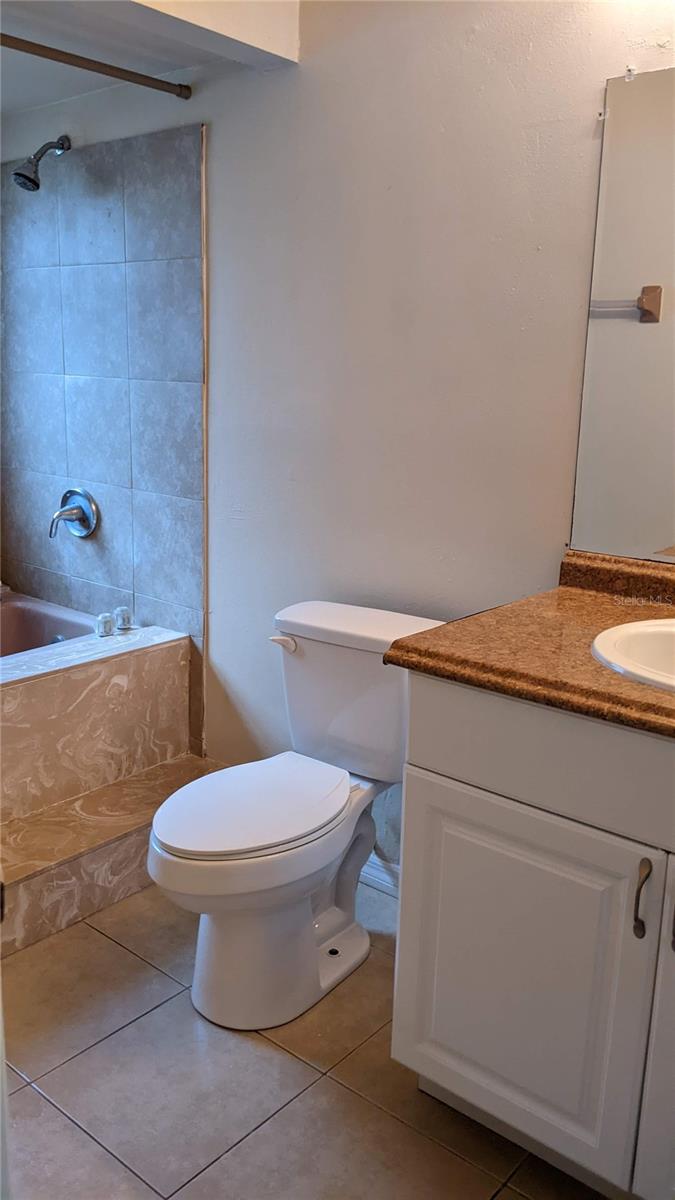 Image 30 of 45 For 2912 Semoran Boulevard 1