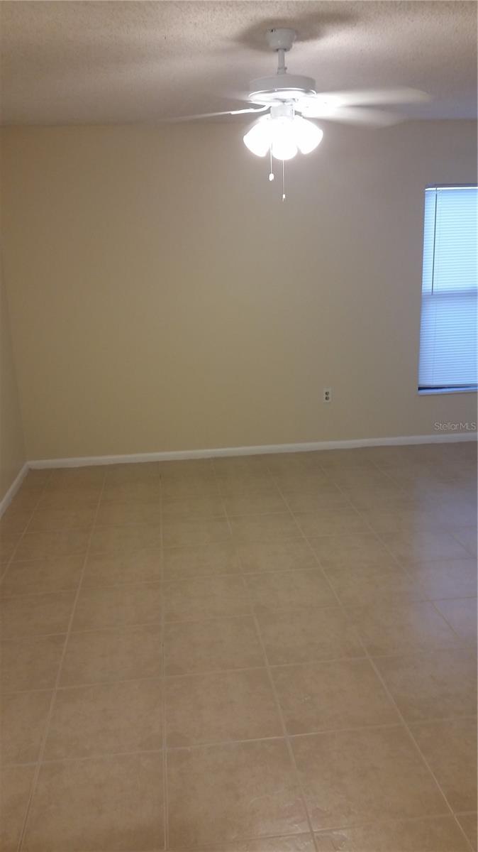 Image 31 of 45 For 2912 Semoran Boulevard 1