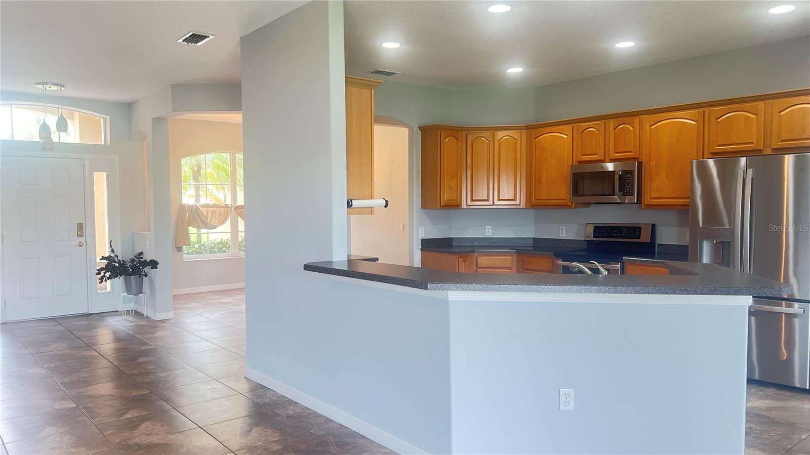 Image 18 of 67 For 3535 Somerset Circle