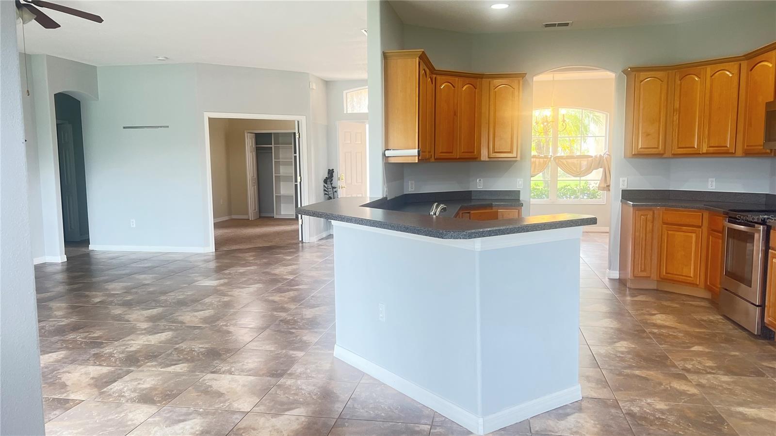 Image 20 of 67 For 3535 Somerset Circle