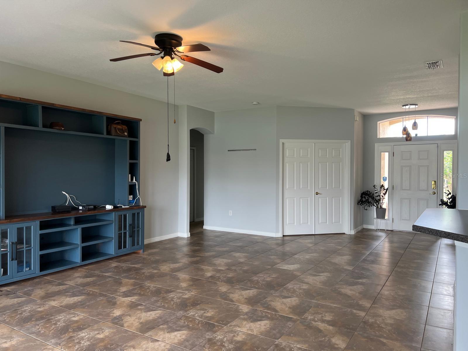 Image 21 of 67 For 3535 Somerset Circle
