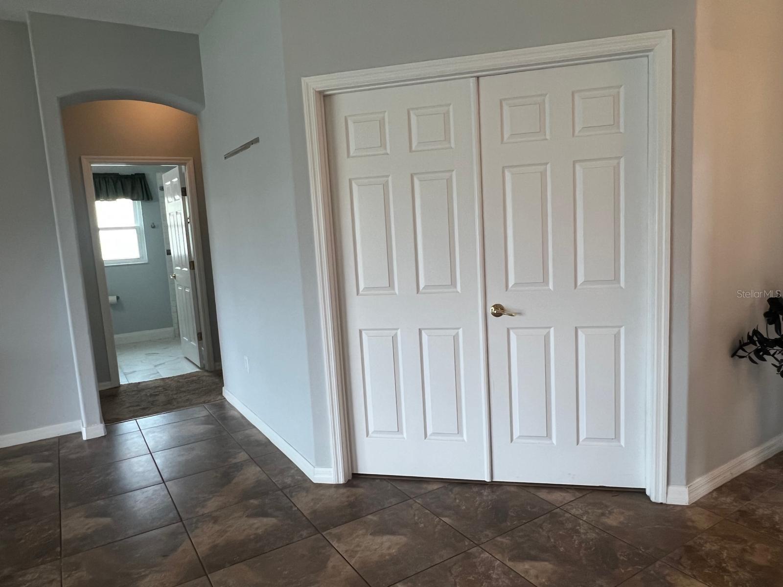 Image 36 of 67 For 3535 Somerset Circle