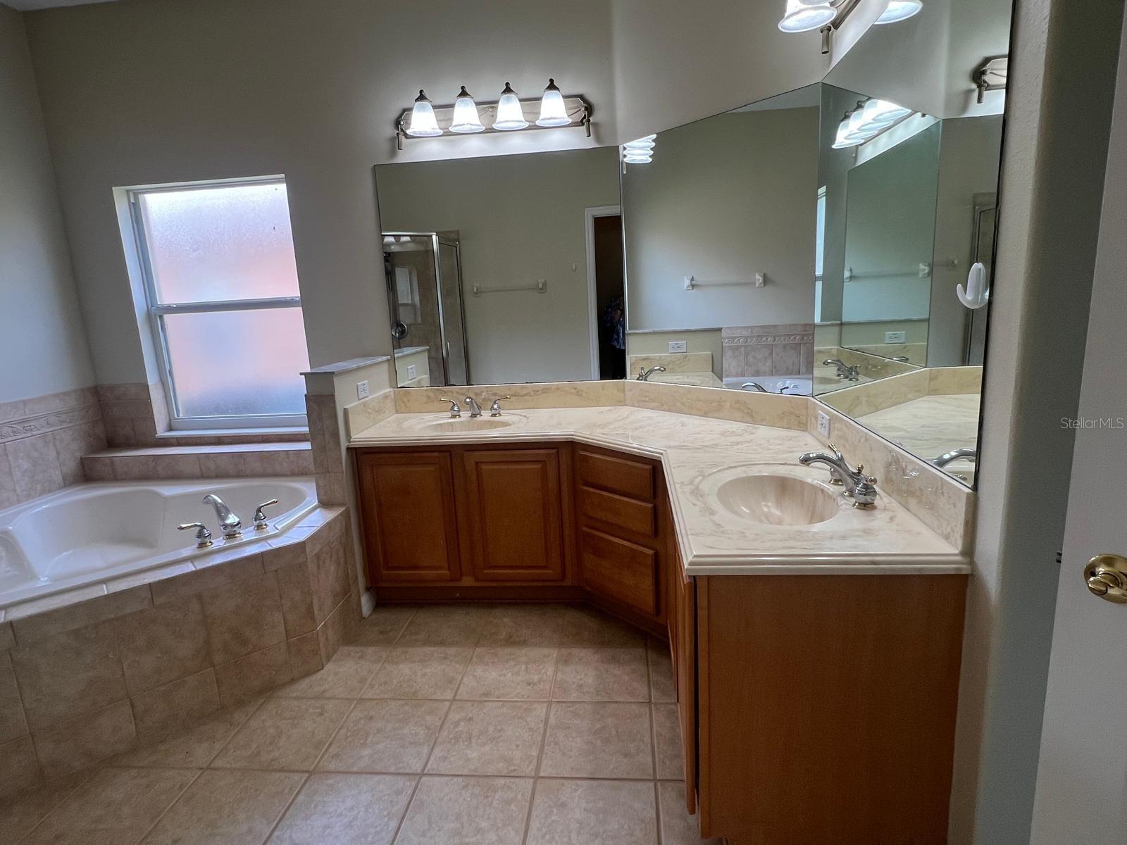 Image 64 of 67 For 3535 Somerset Circle
