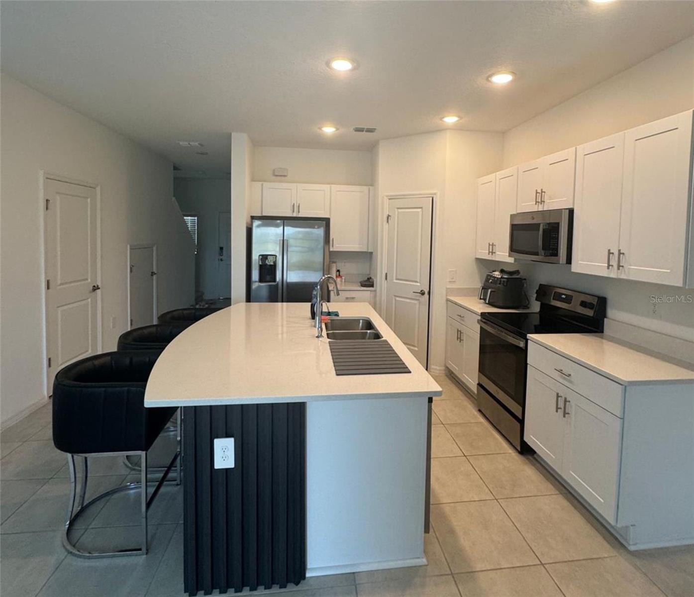 Image 3 of 36 For 3823 Sepia Street