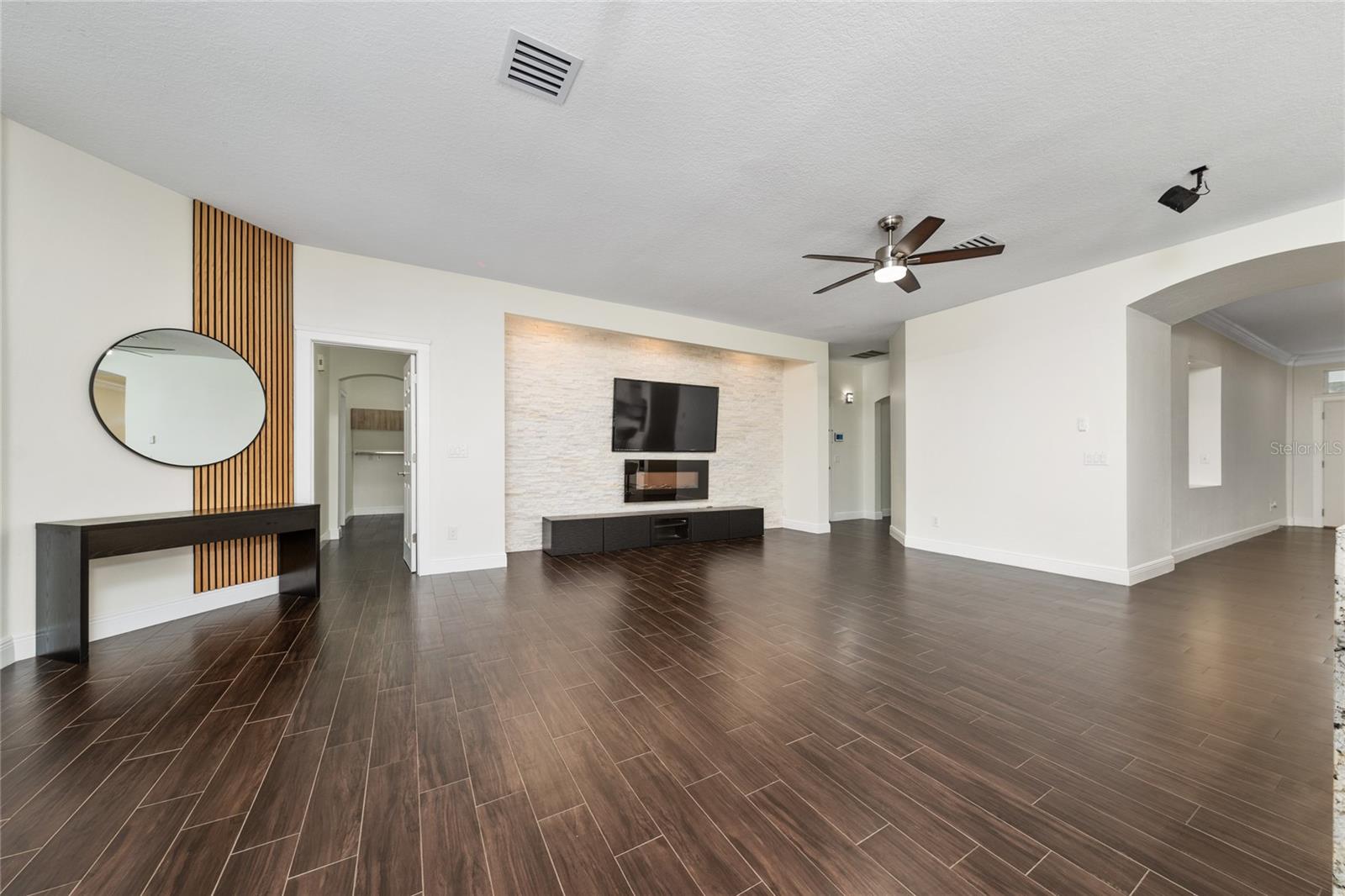 Image 2 of 29 For 8374 Bowden Way