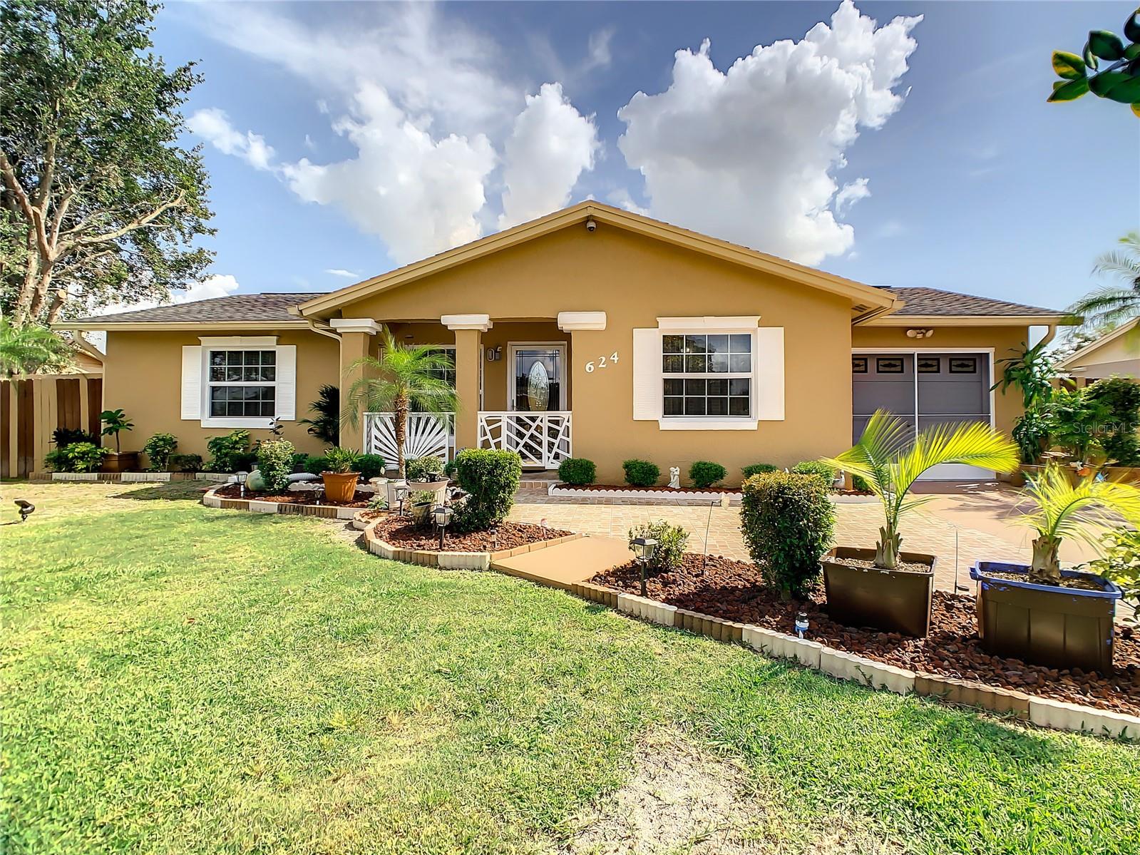 Details for 624 Royal Palm Drive, KISSIMMEE, FL 34743