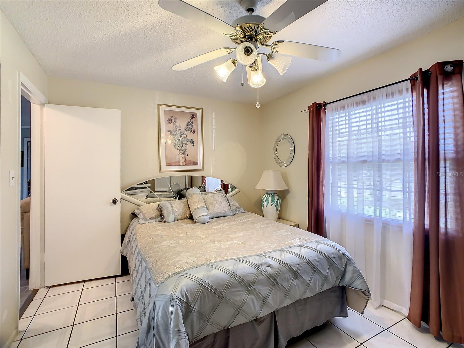 Image 20 of 48 For 624 Royal Palm Drive