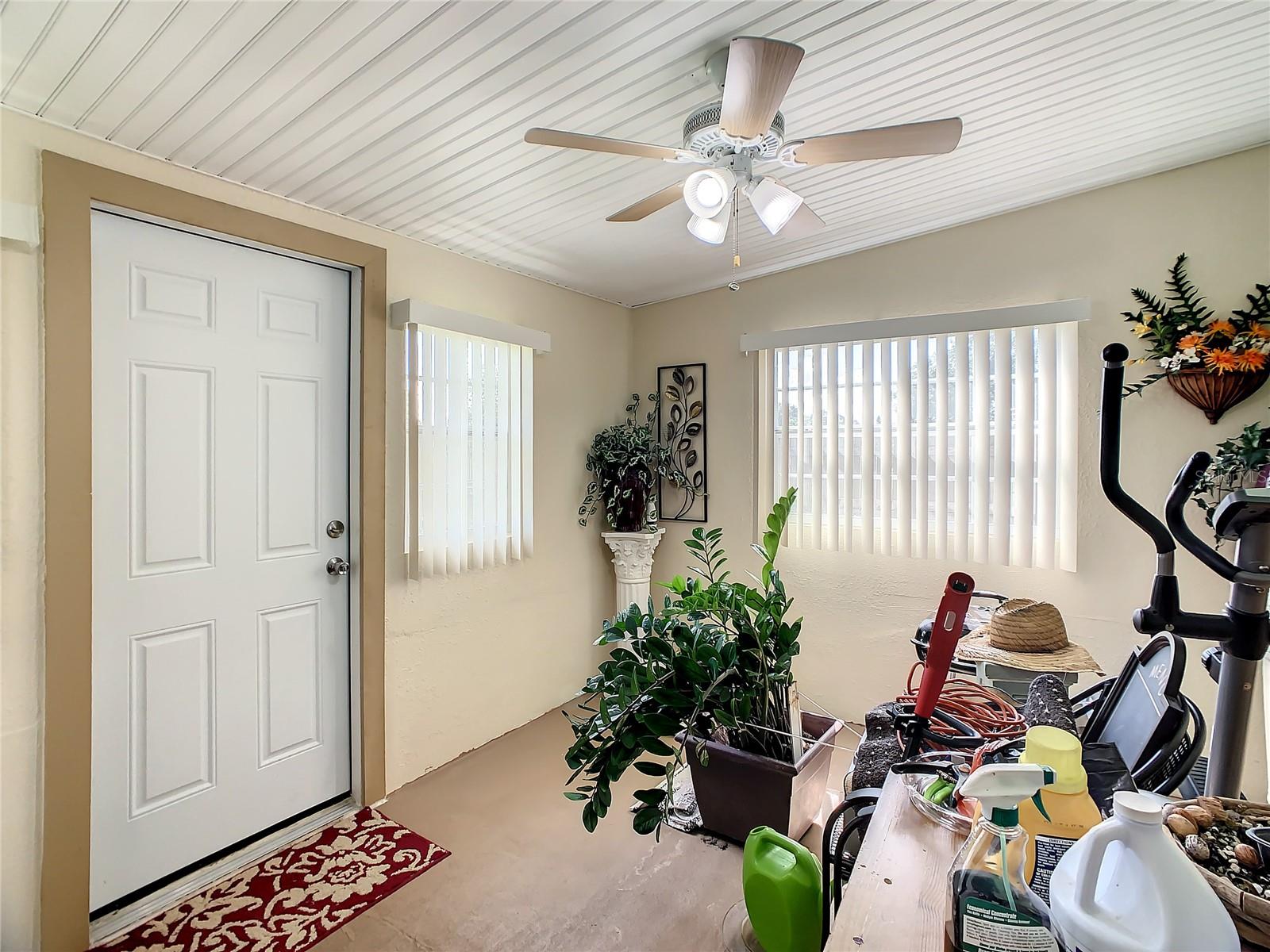 Image 30 of 48 For 624 Royal Palm Drive