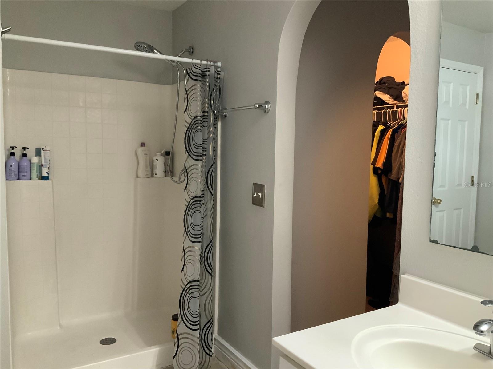 Image 19 of 24 For 856 Jarnac Drive