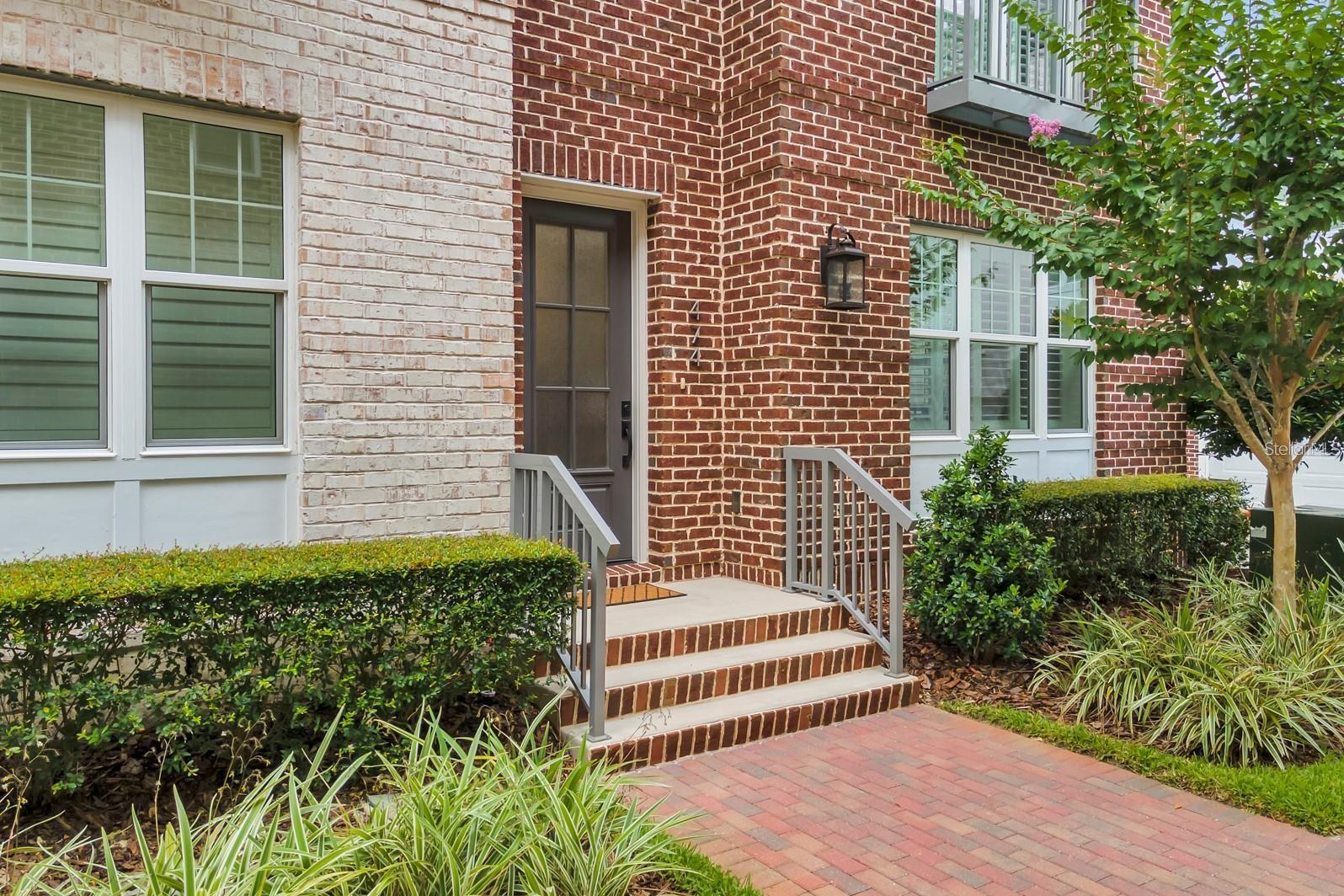 Image 4 of 50 For 474 Hazelnut Court
