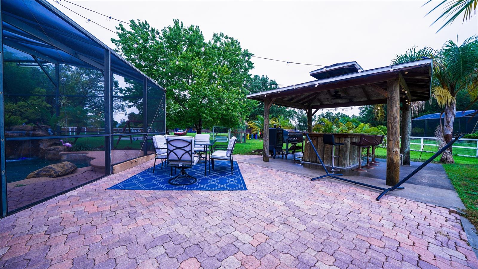 Image 12 of 64 For 2851 Granada Boulevard