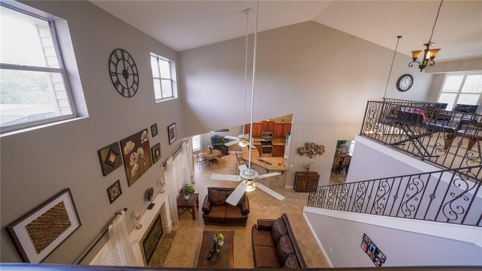 Image 16 of 64 For 2851 Granada Boulevard